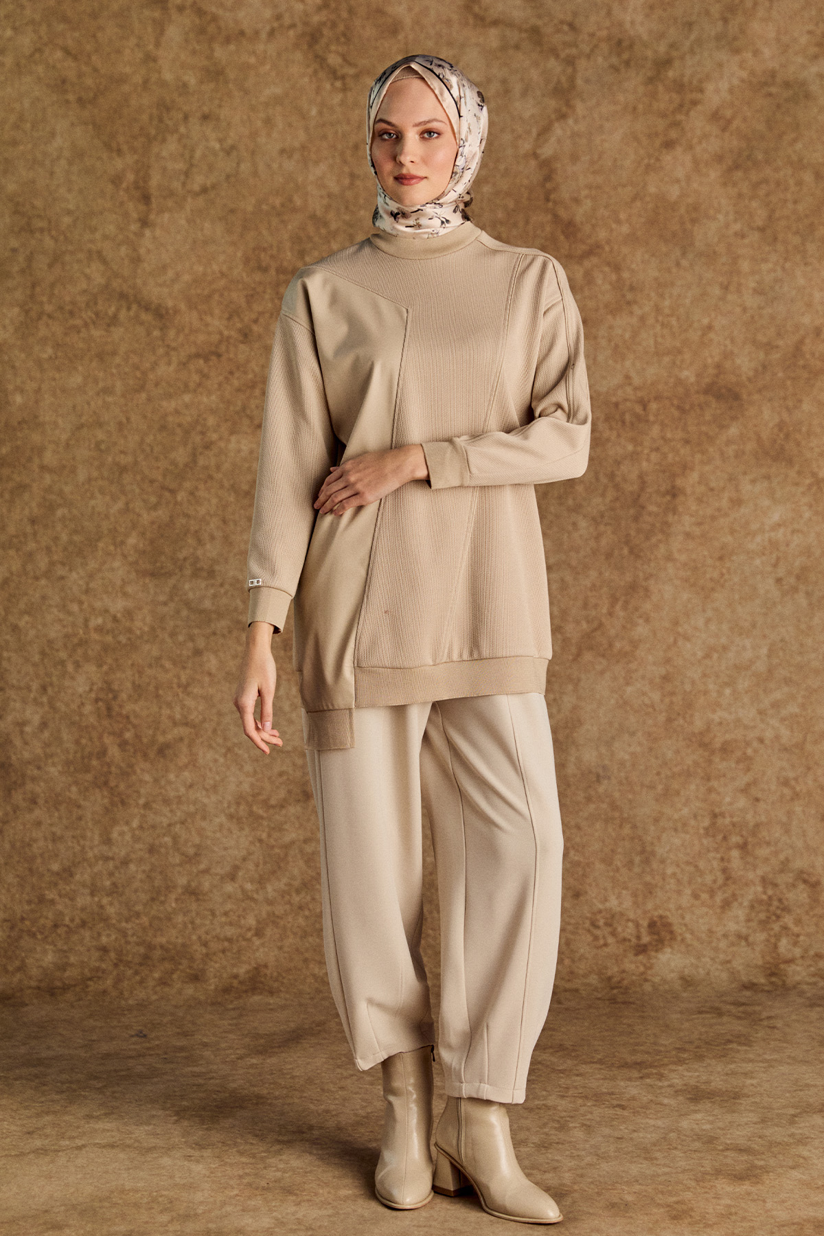 Suni Deri Kombinli Asimetrik Örme Tunik