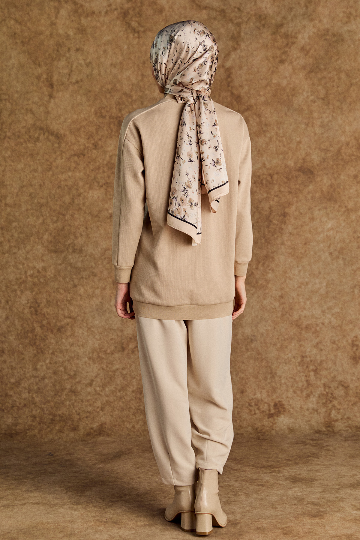 Suni Deri Kombinli Asimetrik Örme Tunik