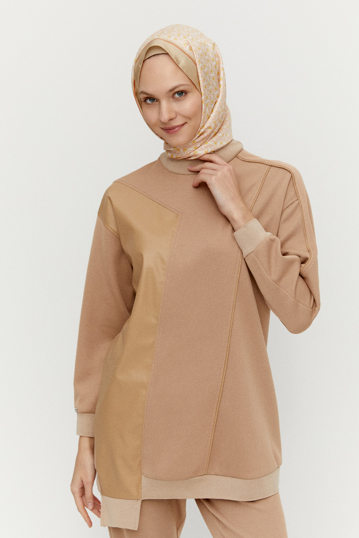 Suni Deri Kombinli Asimetrik Örme Tunik