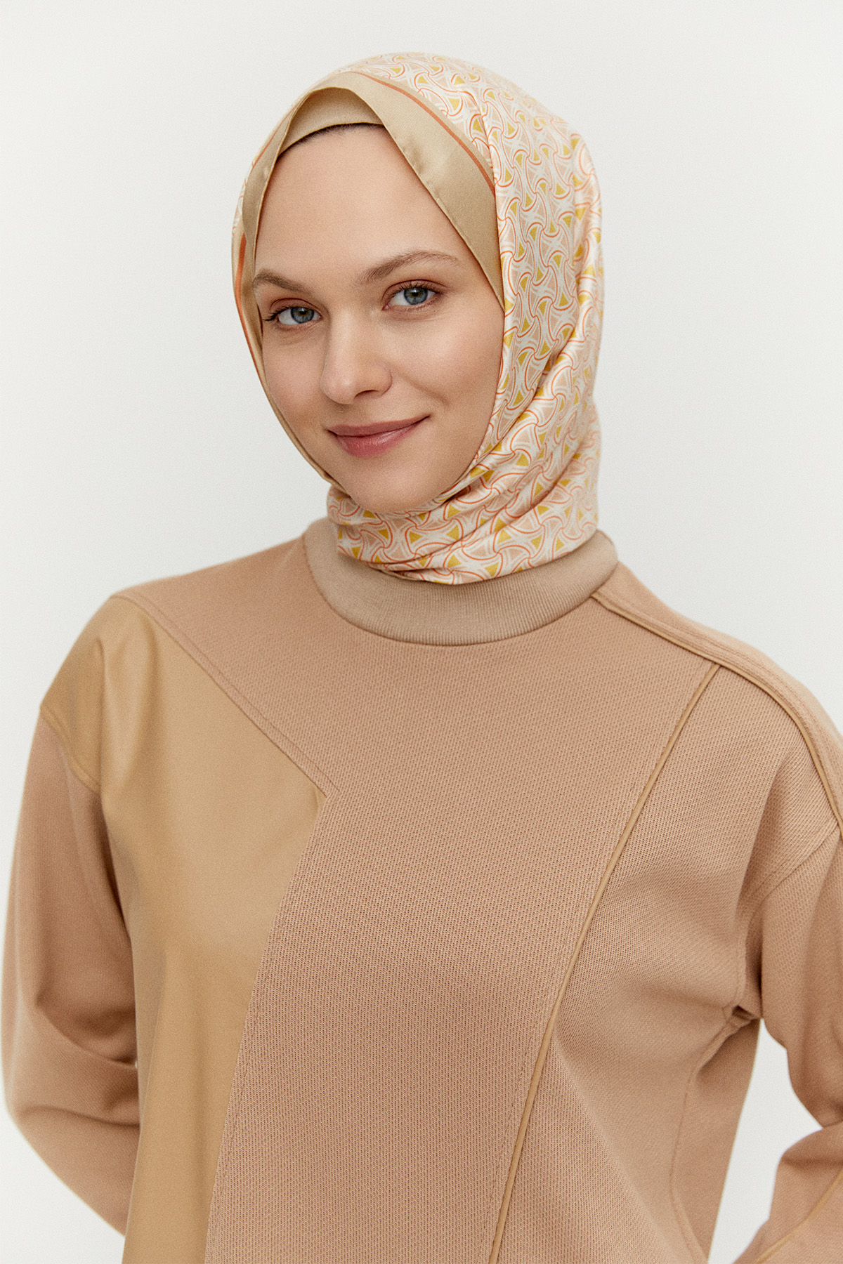 Suni Deri Kombinli Asimetrik Örme Tunik