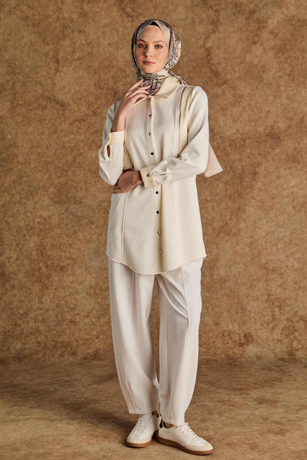 Suni Deri Detaylı Örme Tunik