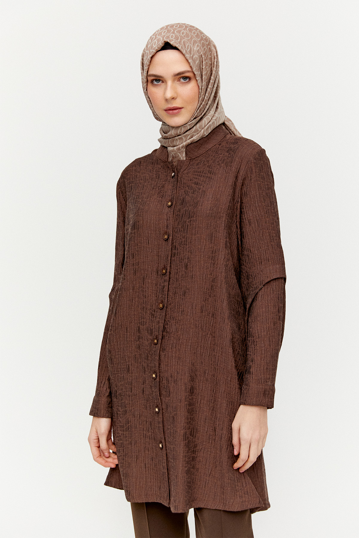 Jakarlı Kuşgözü Detaylı Hakim Yaka Tunik