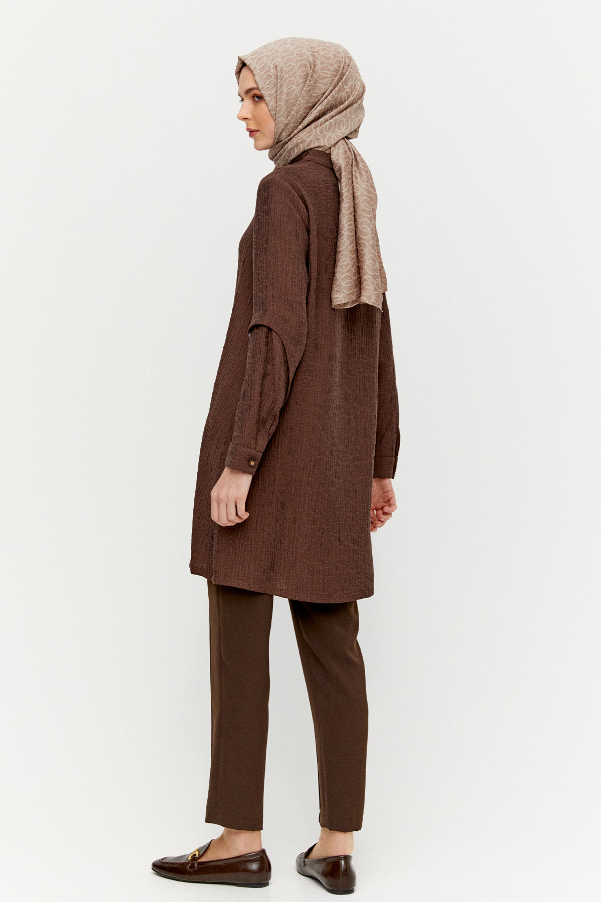 Jakarlı Kuşgözü Detaylı Hakim Yaka Tunik