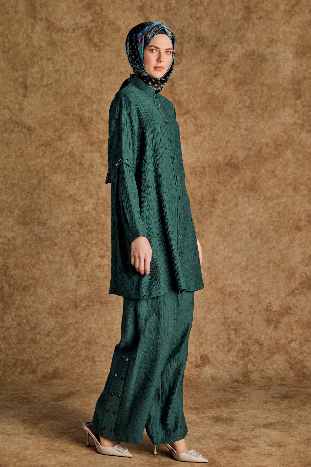 Jakarlı Kuşgözü Detaylı Hakim Yaka Tunik