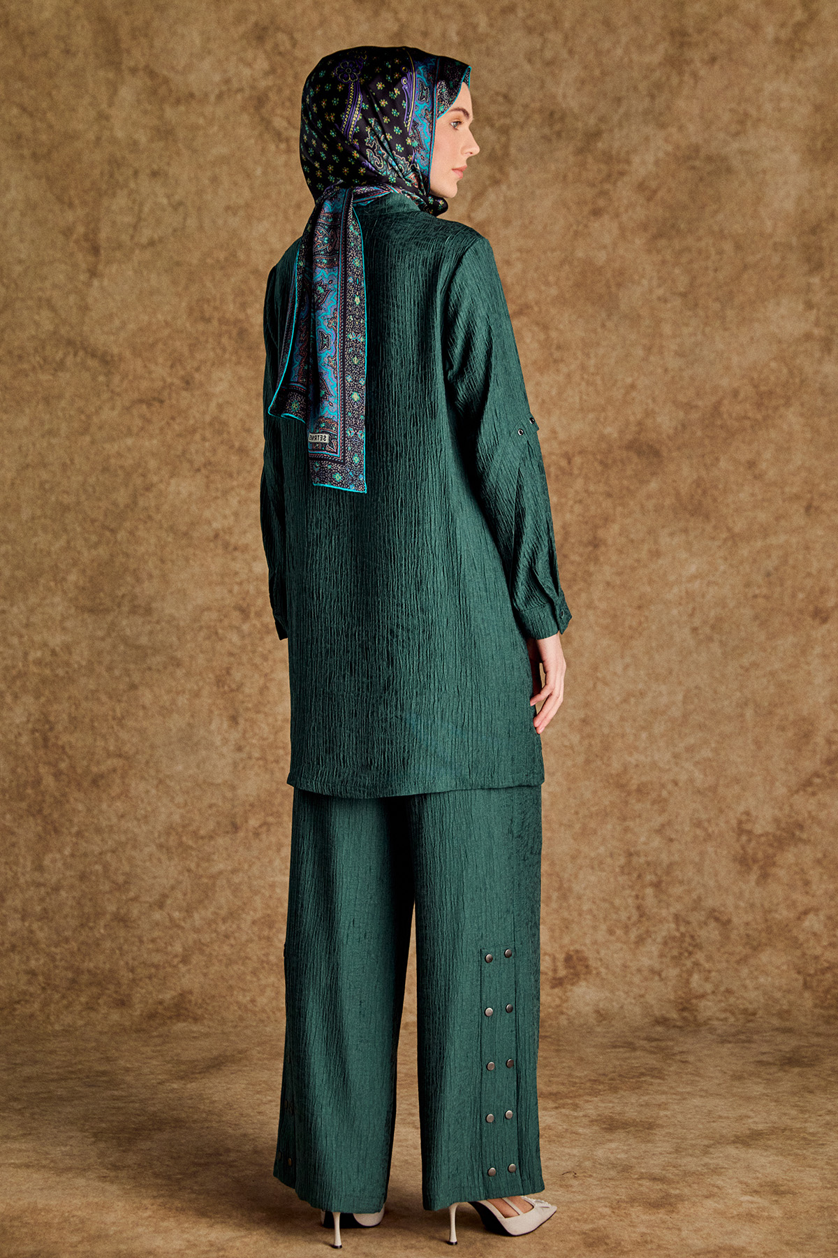 Jakarlı Kuşgözü Detaylı Hakim Yaka Tunik