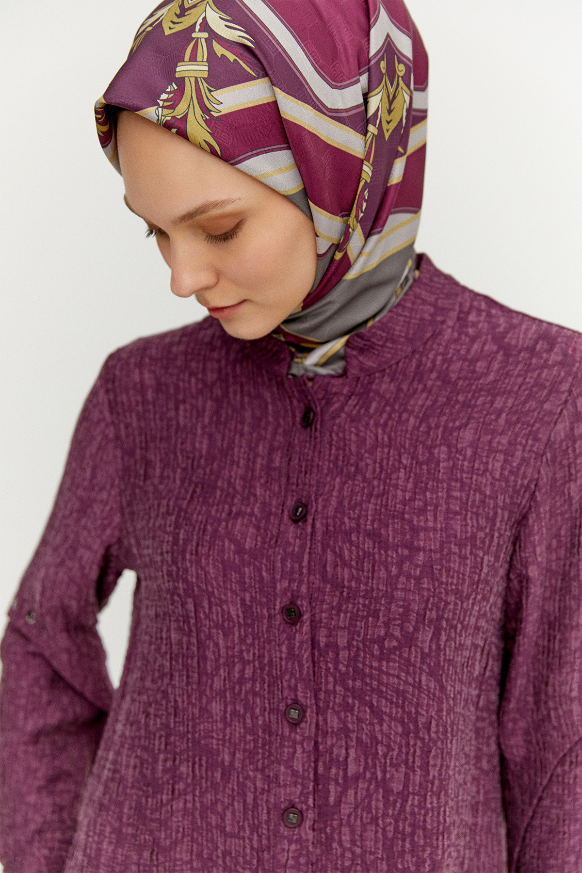 Jakarlı Kuşgözü Detaylı Hakim Yaka Tunik, Tesettür Giyim