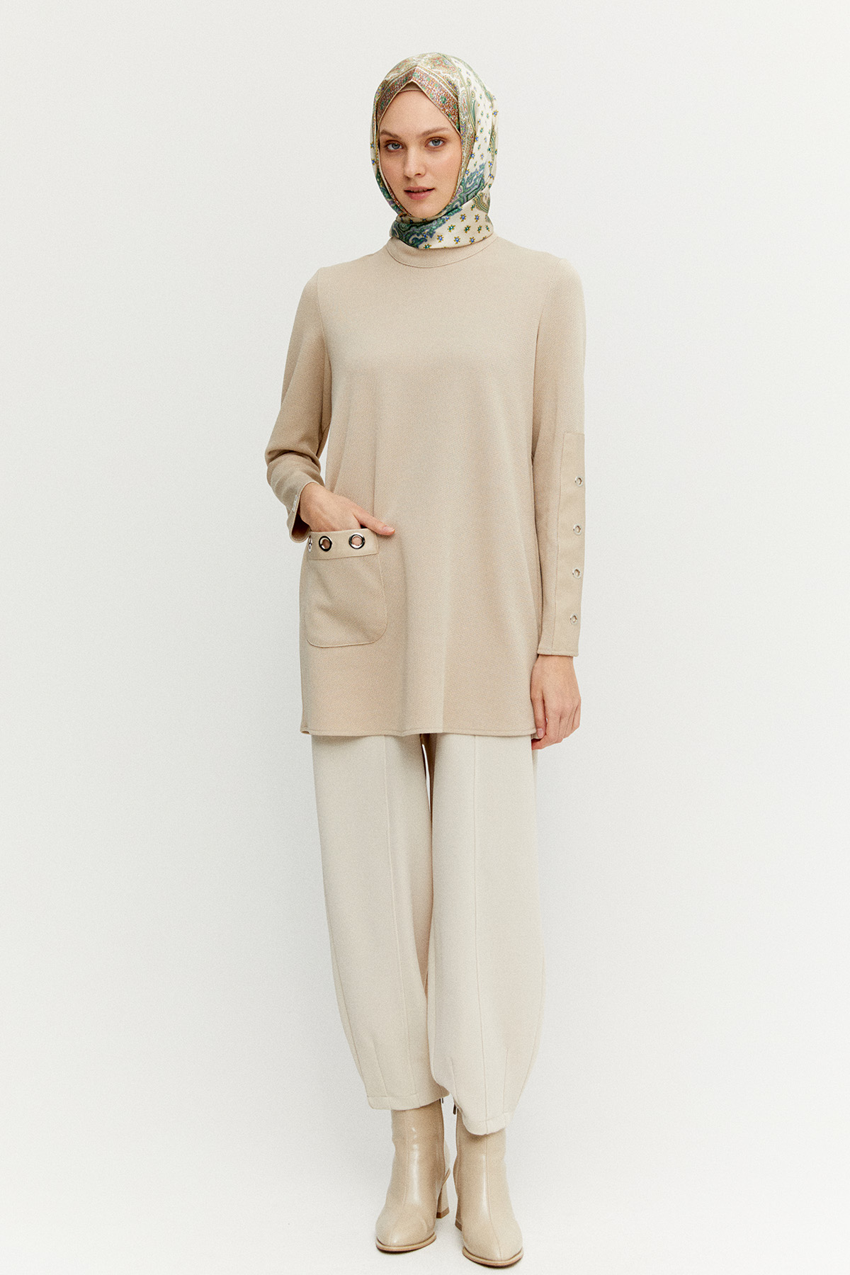 Hakim Yaka Kuşgözlü Örme Tunik, Tesettür Giyim