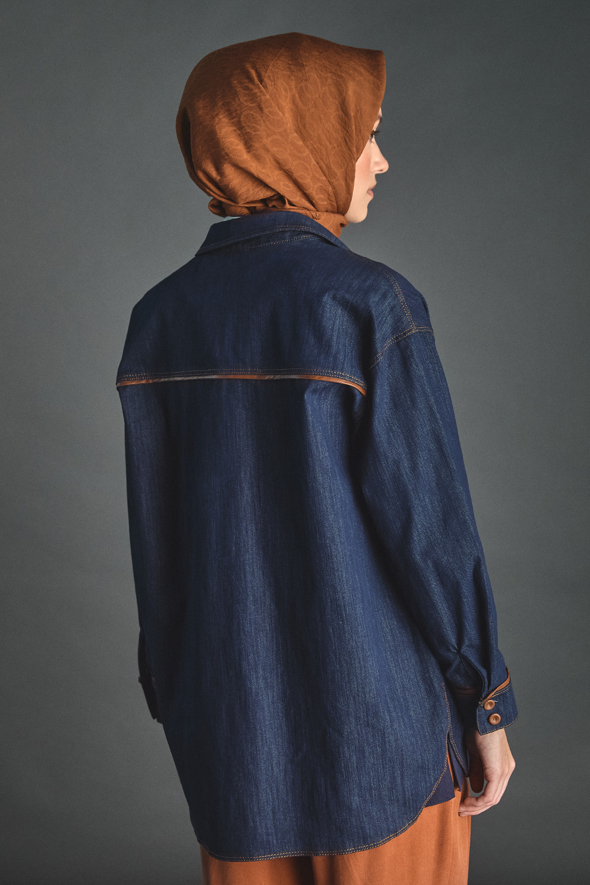 Biye Detaylı Spor Dikişli Tunik