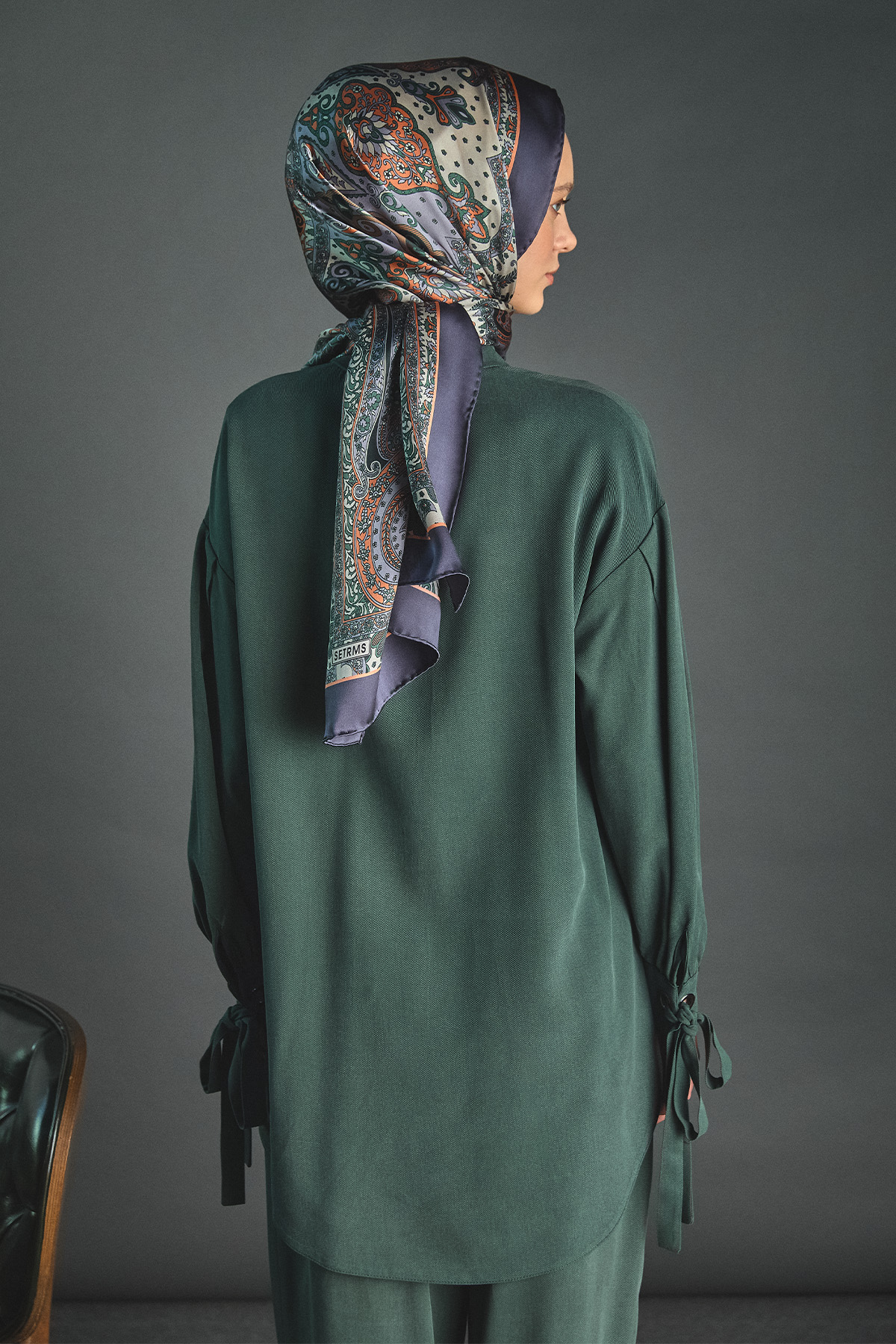 Kuşgözü Detaylı Lyocell Tunik