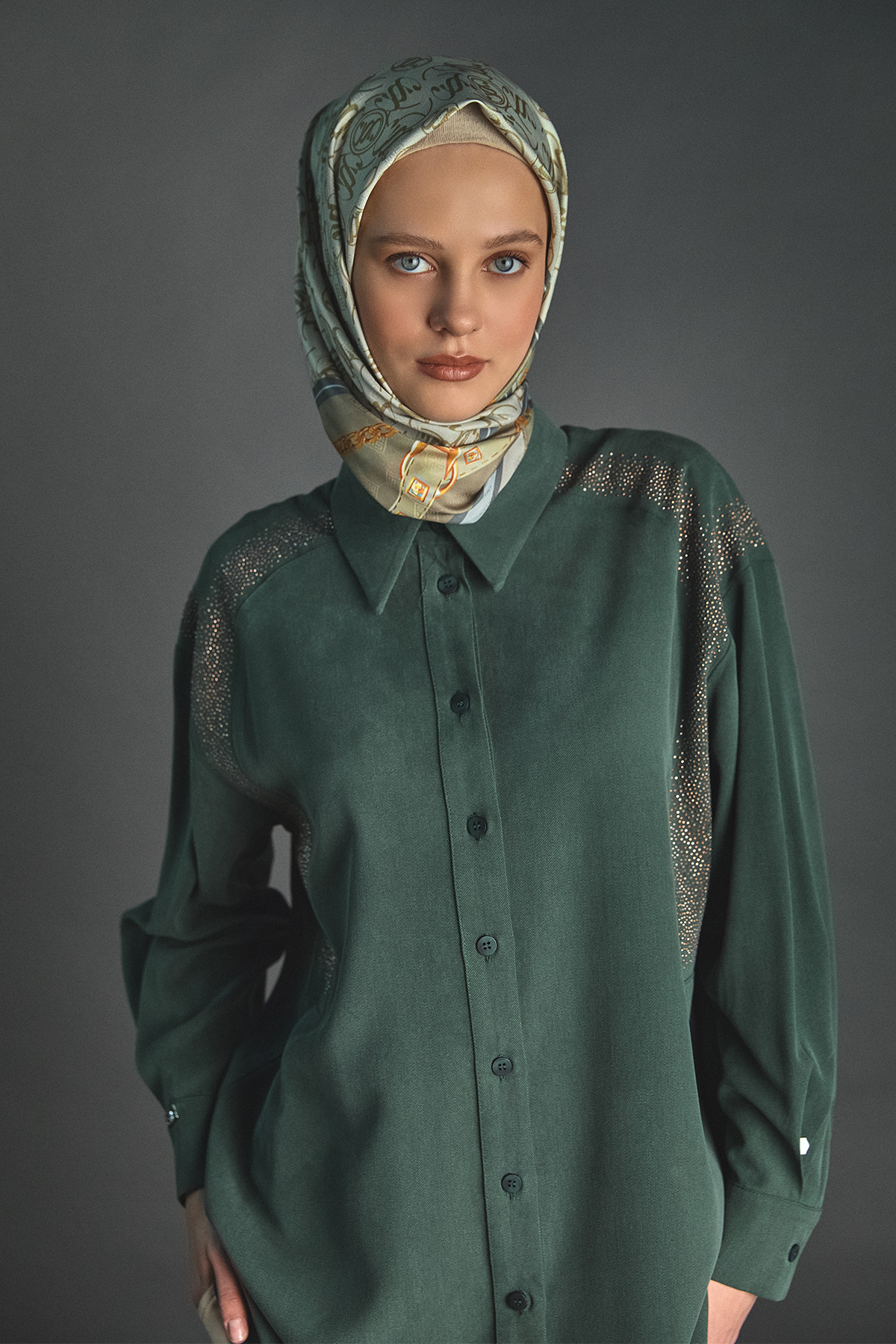 Taş Detaylı Lyocell Tunik