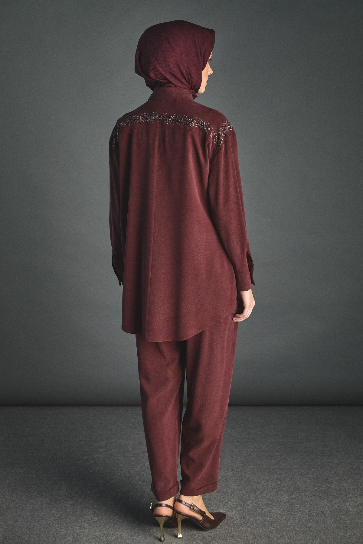 Taş Detaylı Lyocell Tunik