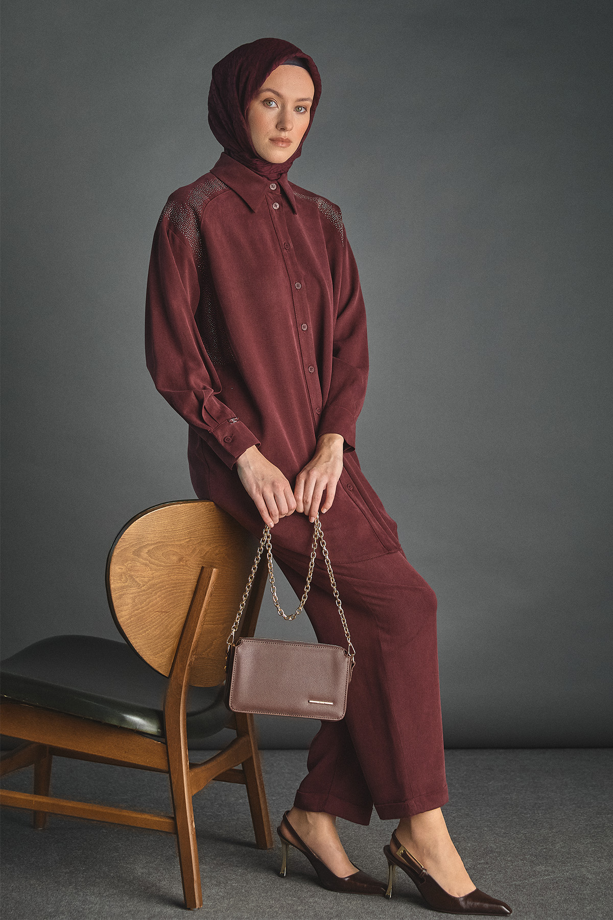 Taş Detaylı Lyocell Tunik