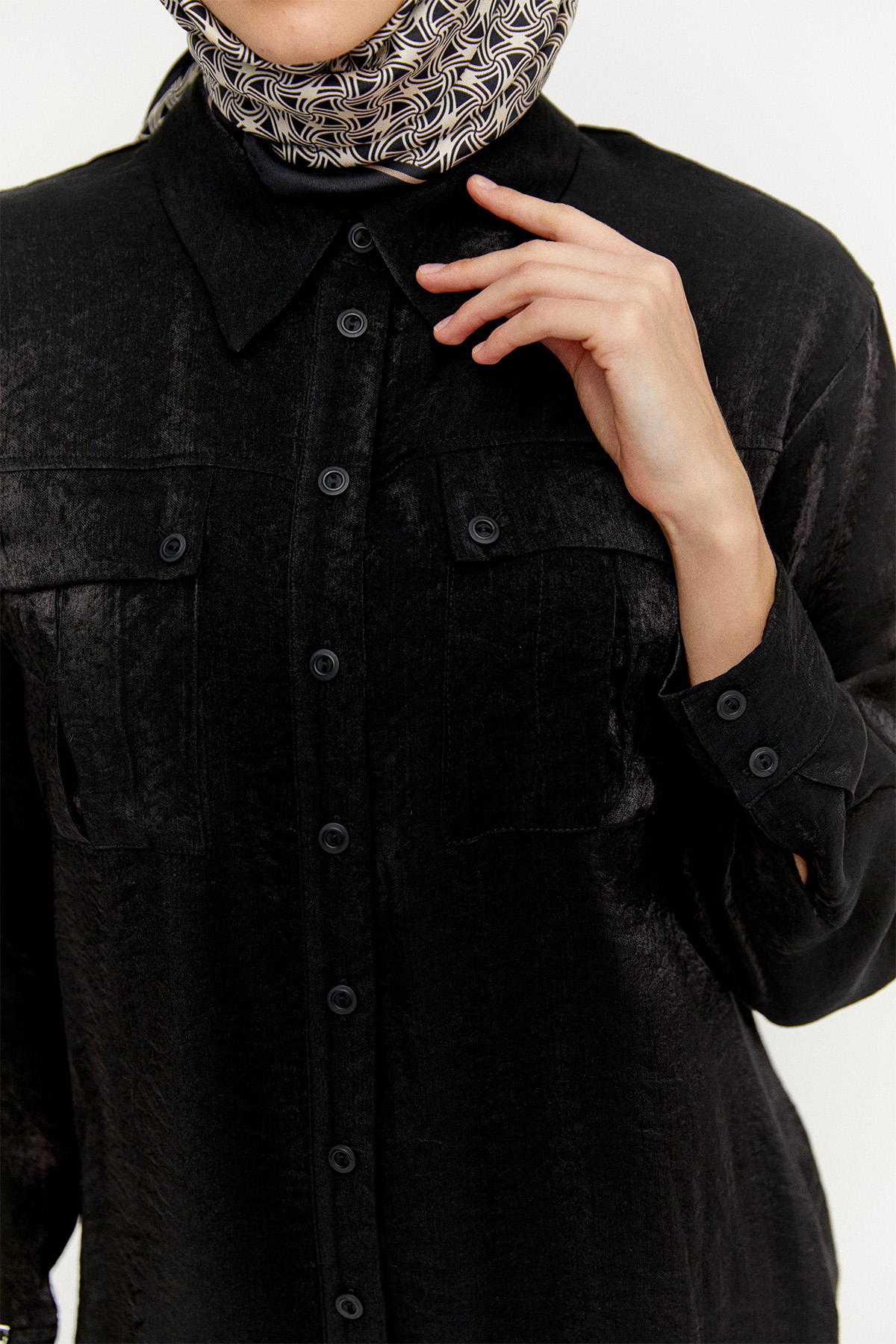 Gömlek Yakalı Spor Dikişli Jakarlı Tunik