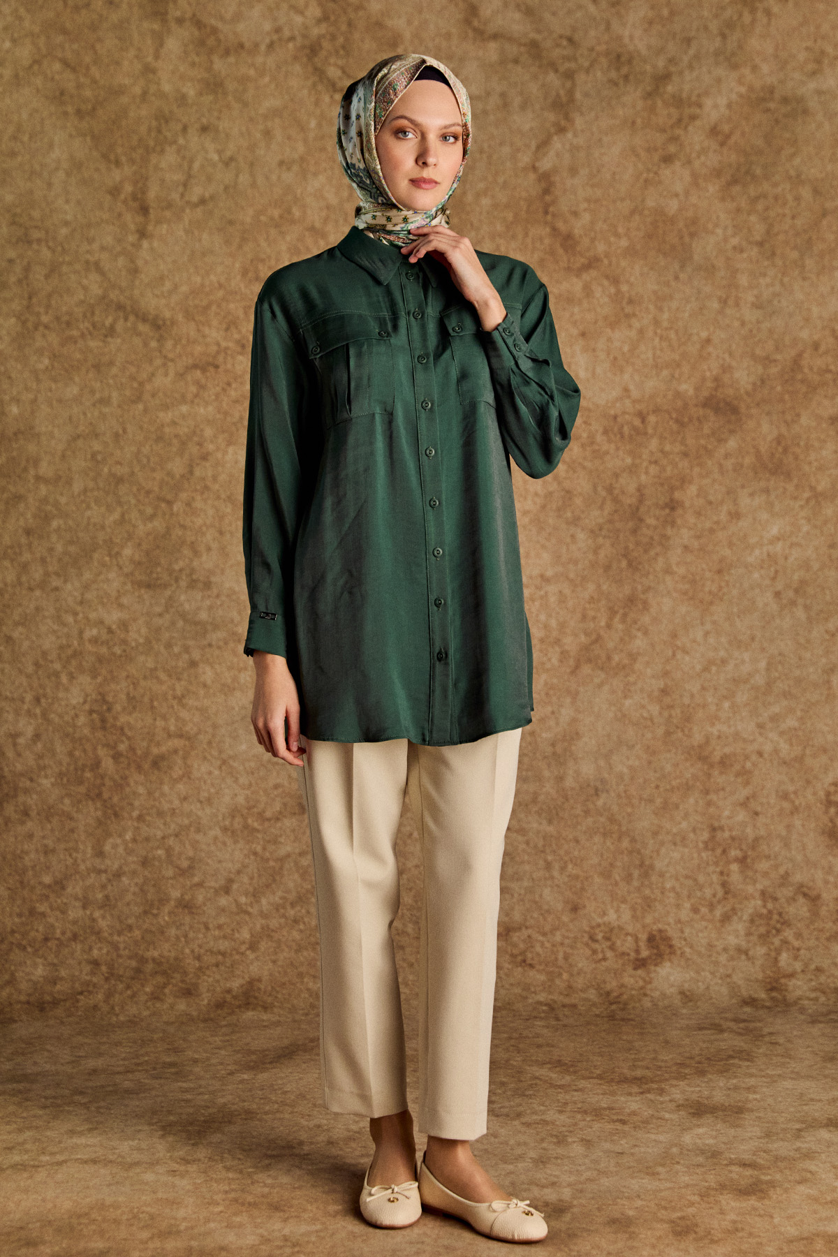 Gömlek Yakalı Spor Dikişli Jakarlı Tunik