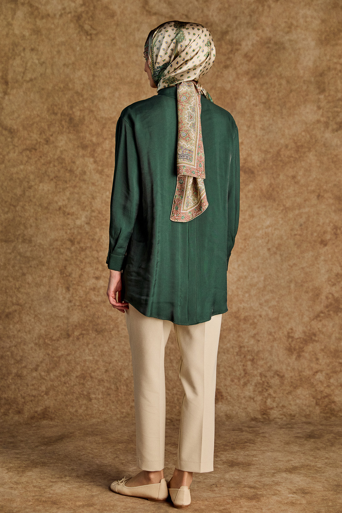 Gömlek Yakalı Spor Dikişli Jakarlı Tunik