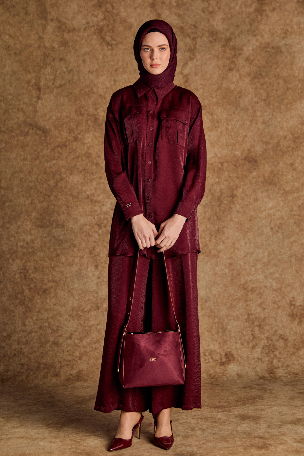 Gömlek Yakalı Spor Dikişli Jakarlı Tunik