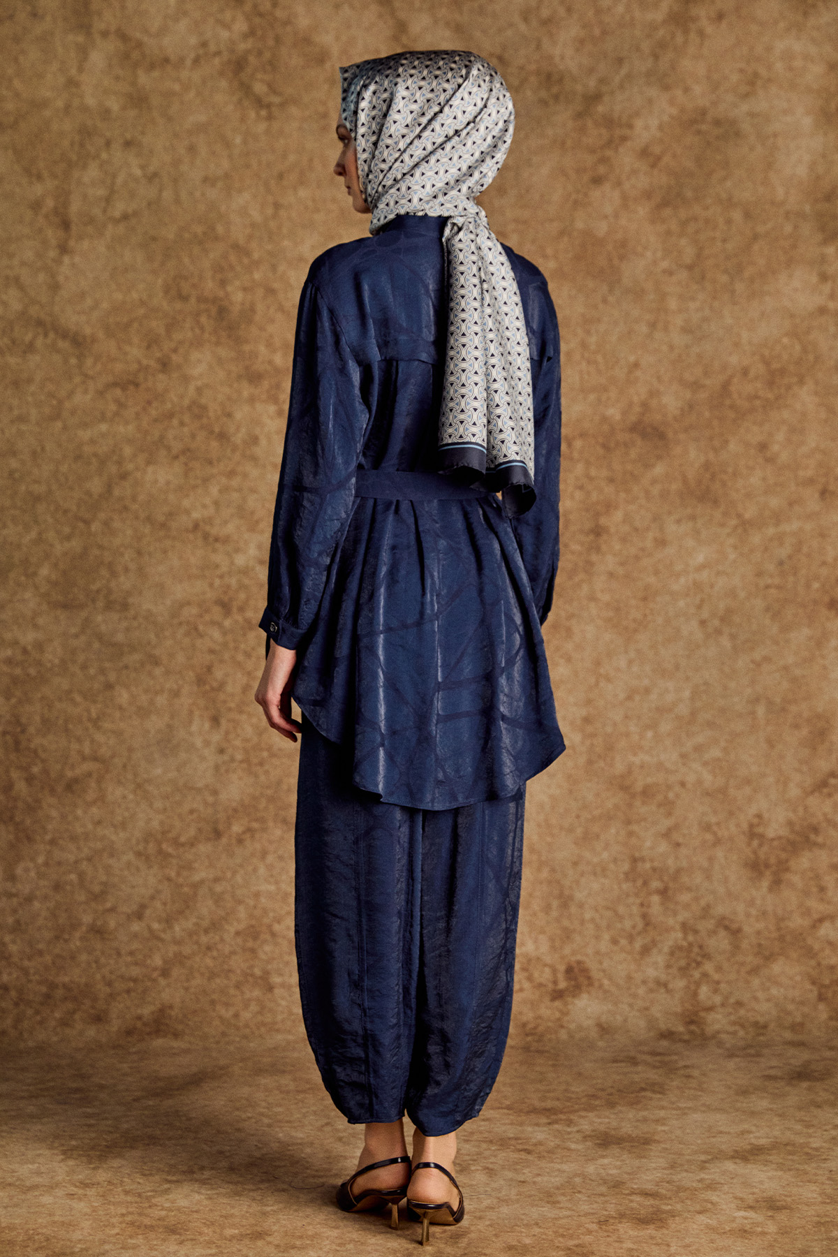 Kemerli Hakim Yakalı İkili Takım