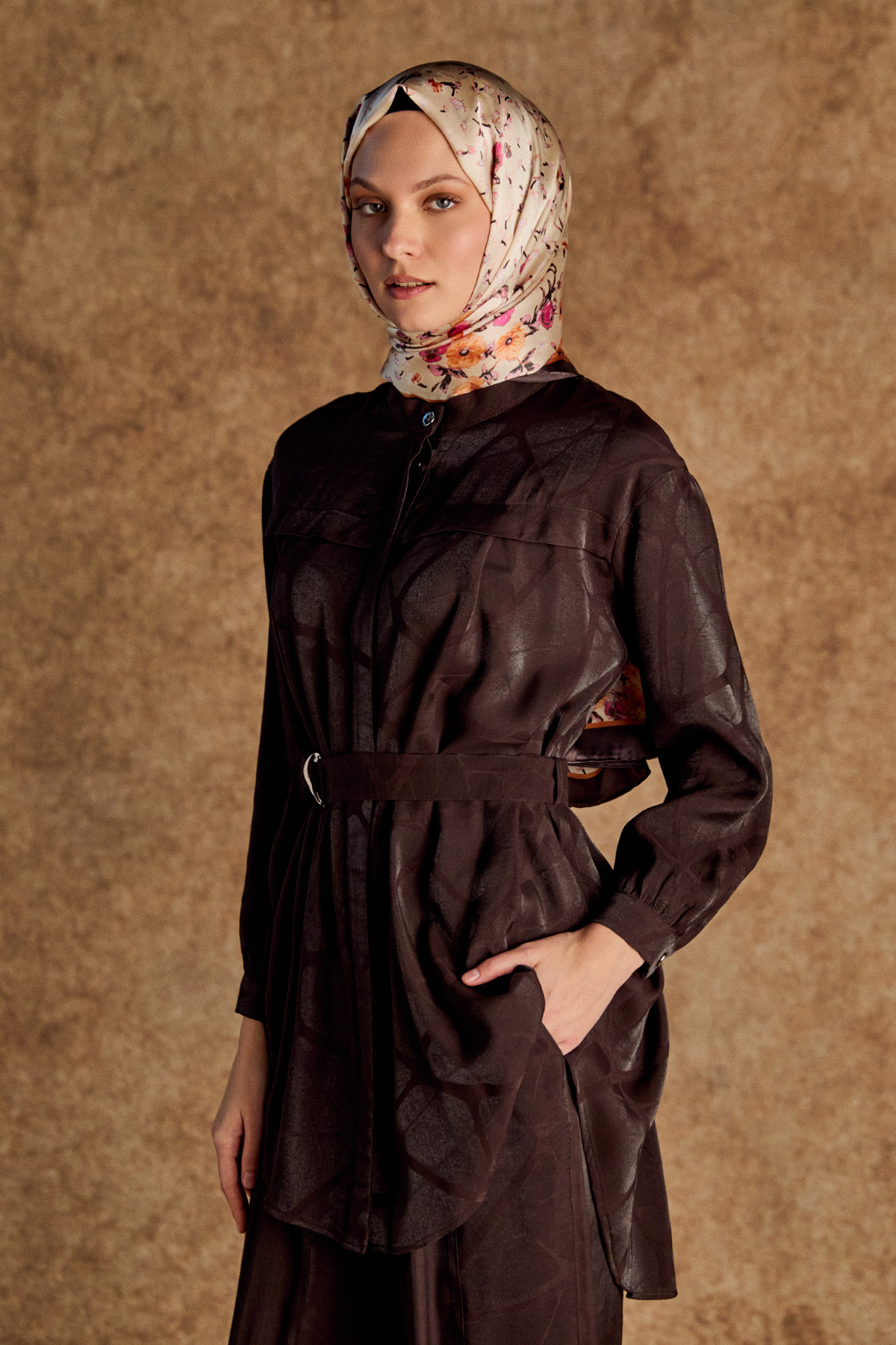 Kemerli Hakim Yakalı İkili Takım