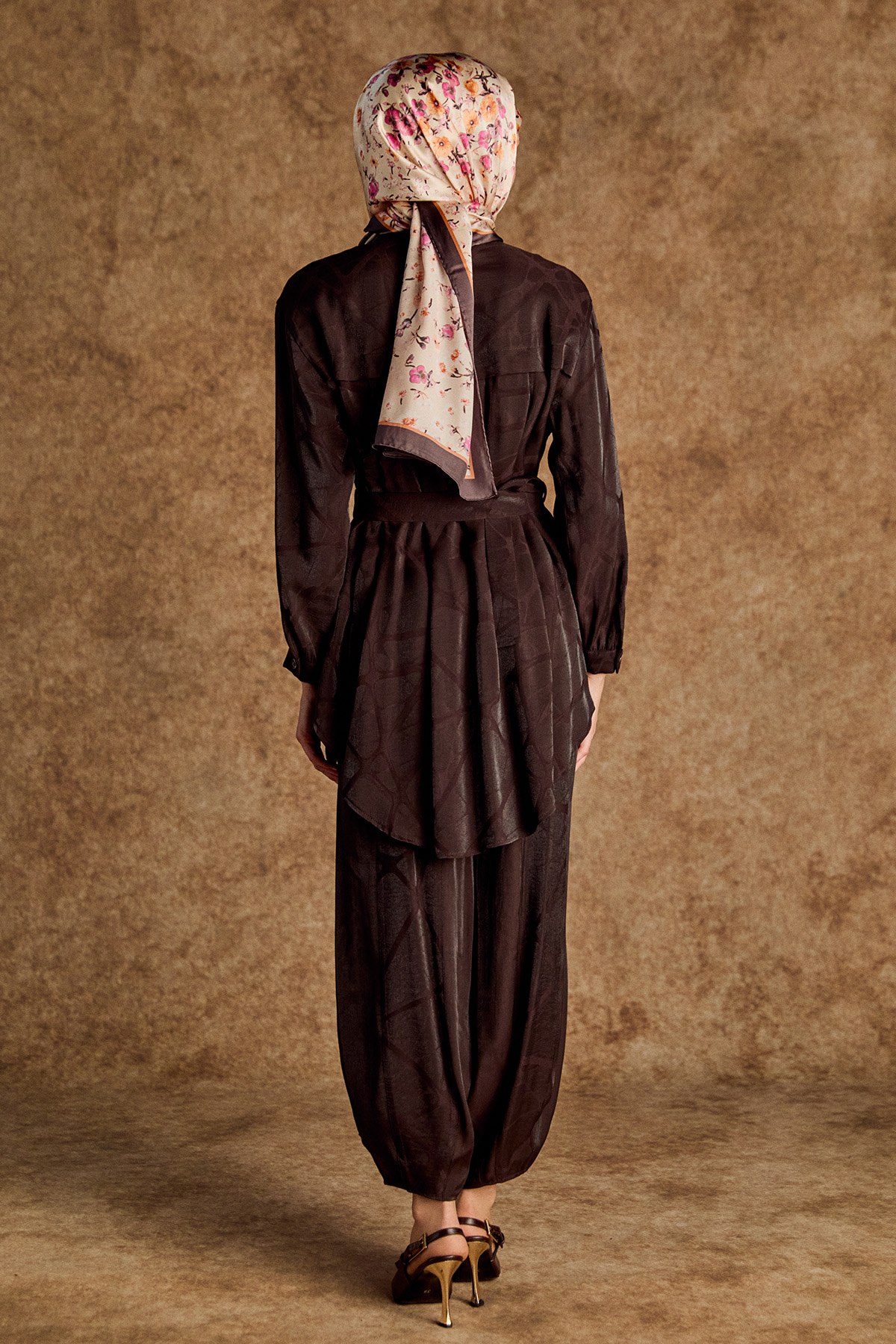 Kemerli Hakim Yakalı İkili Takım