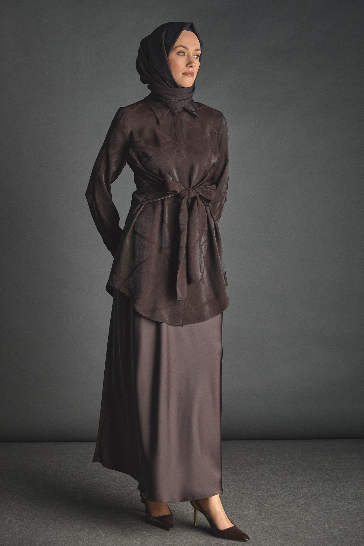 Jakar Desenli Kuşaklı Tunik