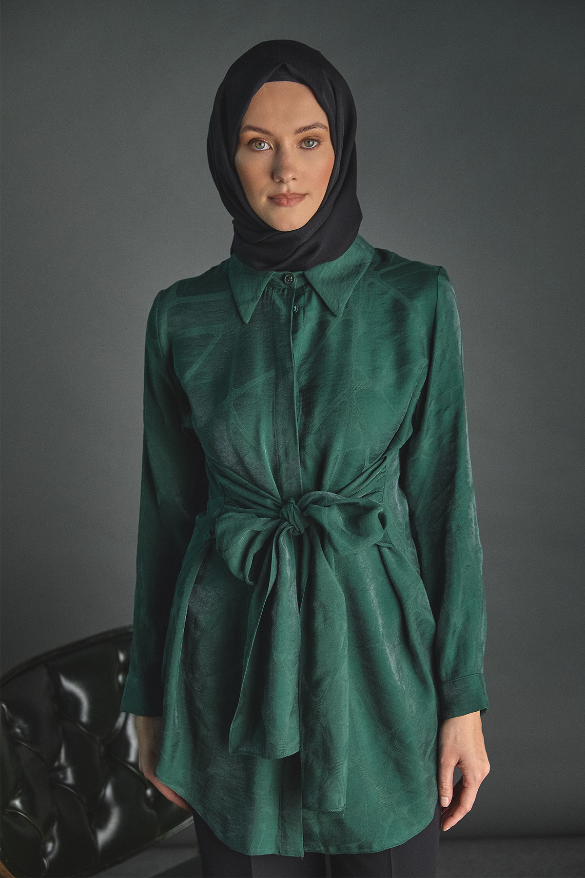 Jakar Desenli Kuşaklı Tunik