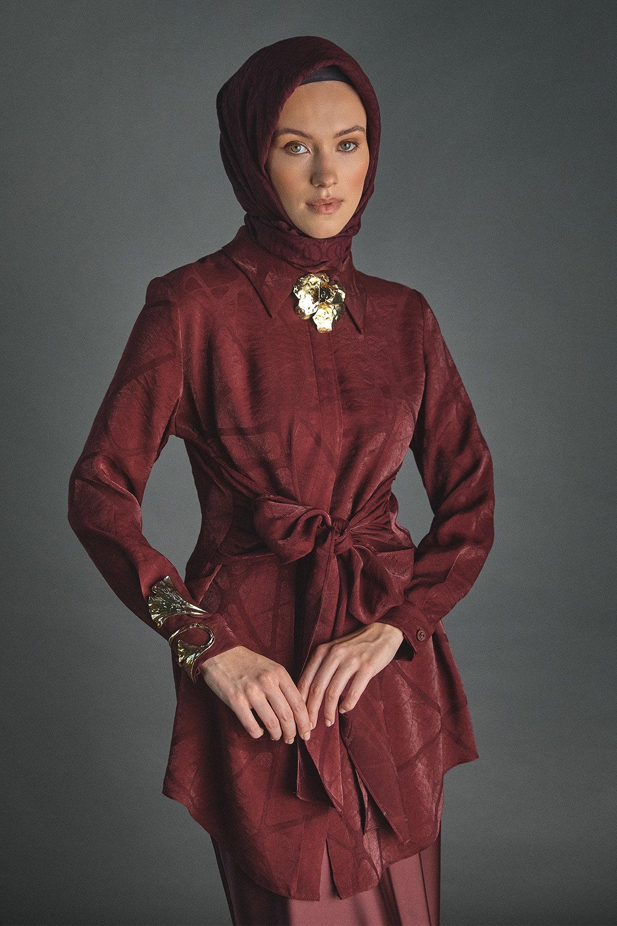 Jakar Desenli Kuşaklı Tunik