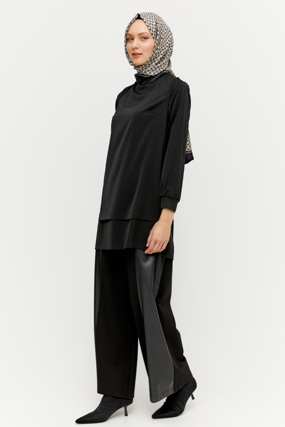 Ribanalı Krep Basic Tunik