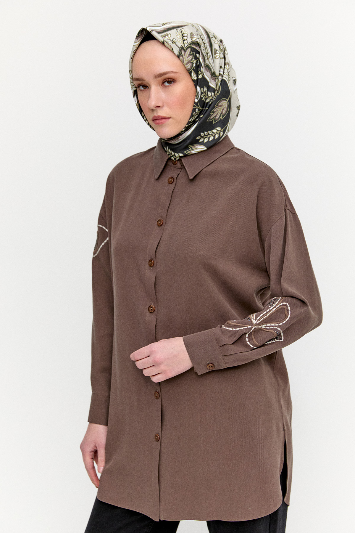 Çiçek Nakışlı Lyocell Tunik, Tesettür Giyim