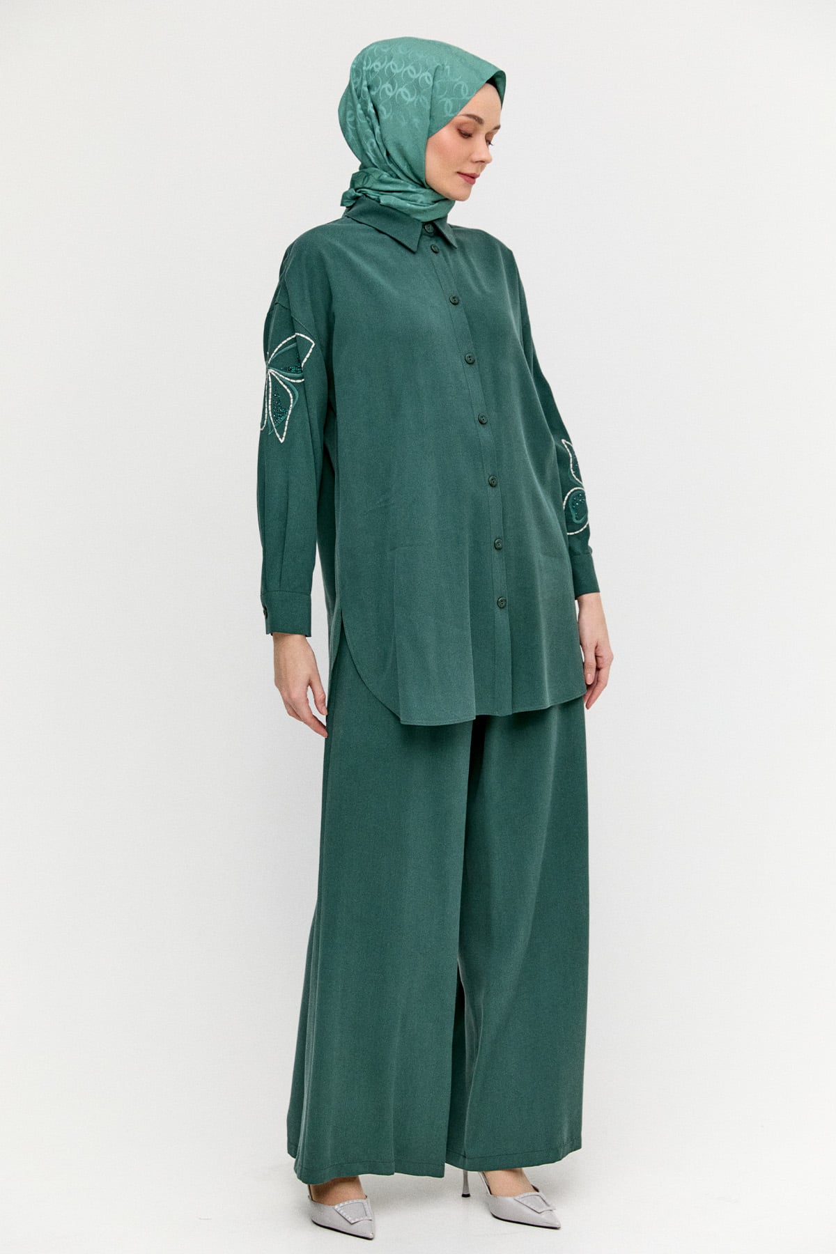 Çiçek Nakışlı Lyocell Tunik, Tesettür Giyim