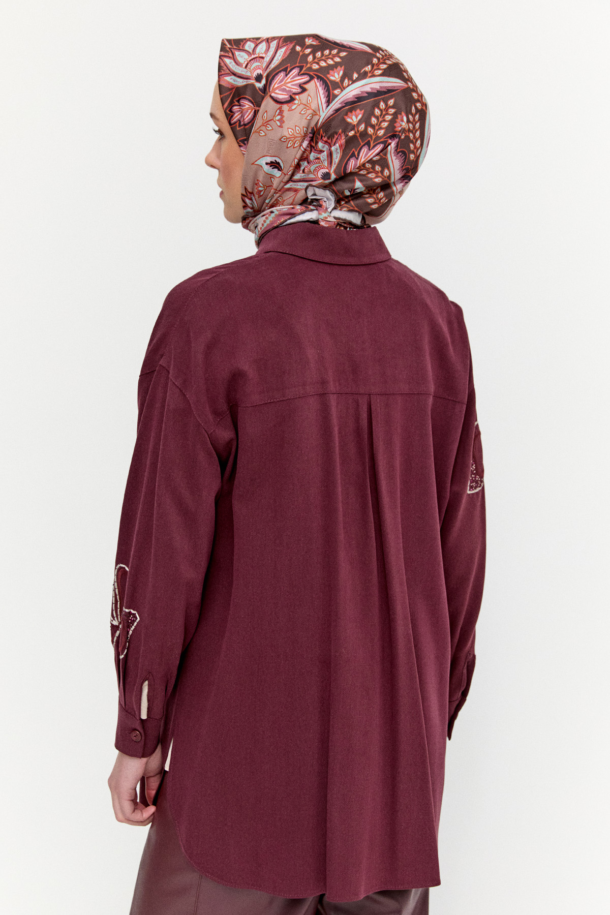 Çiçek Nakışlı Lyocell Tunik, Tesettür Giyim