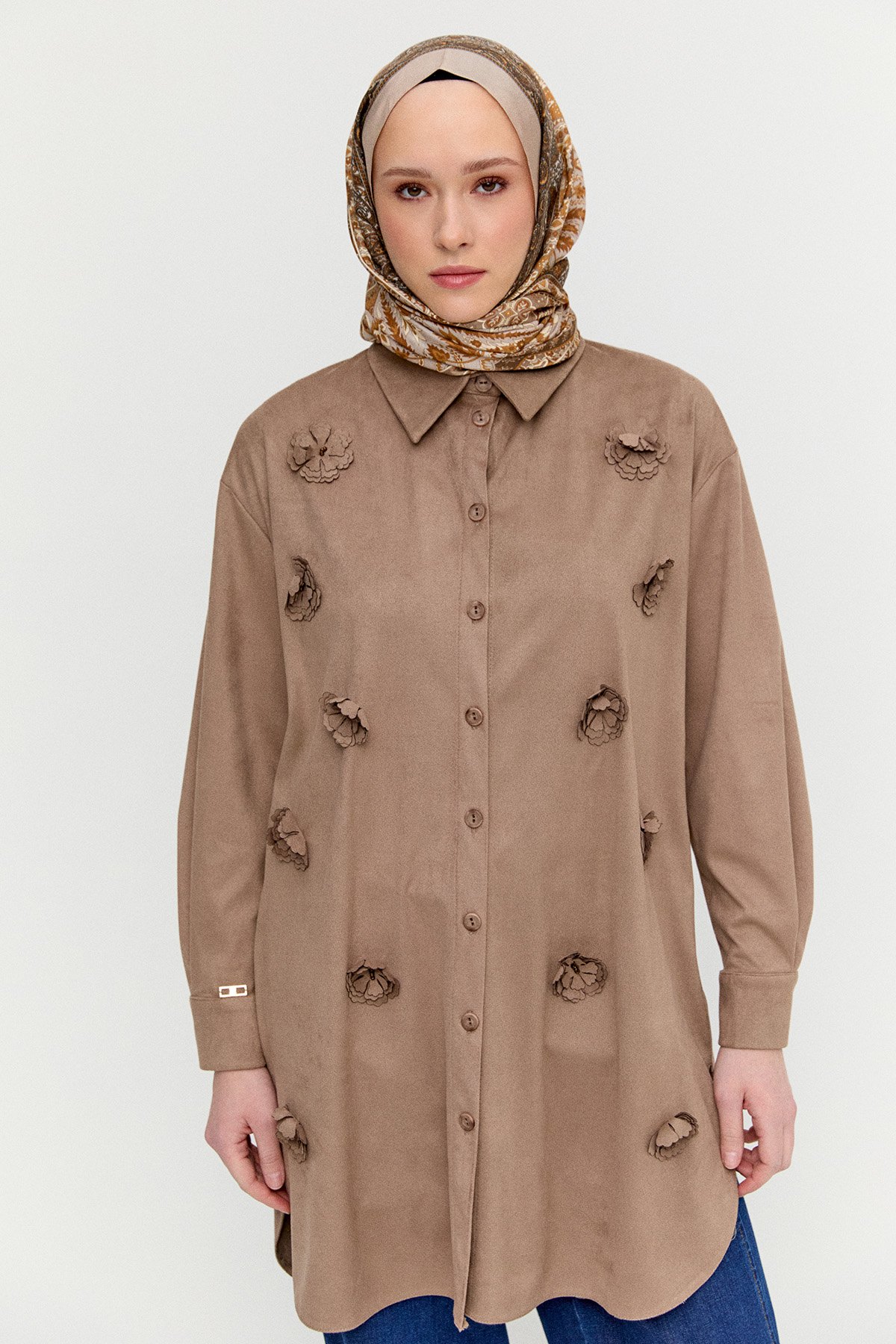 Çiçek Aplikeli Süet Dokulu Tunik, Tesettür Giyim