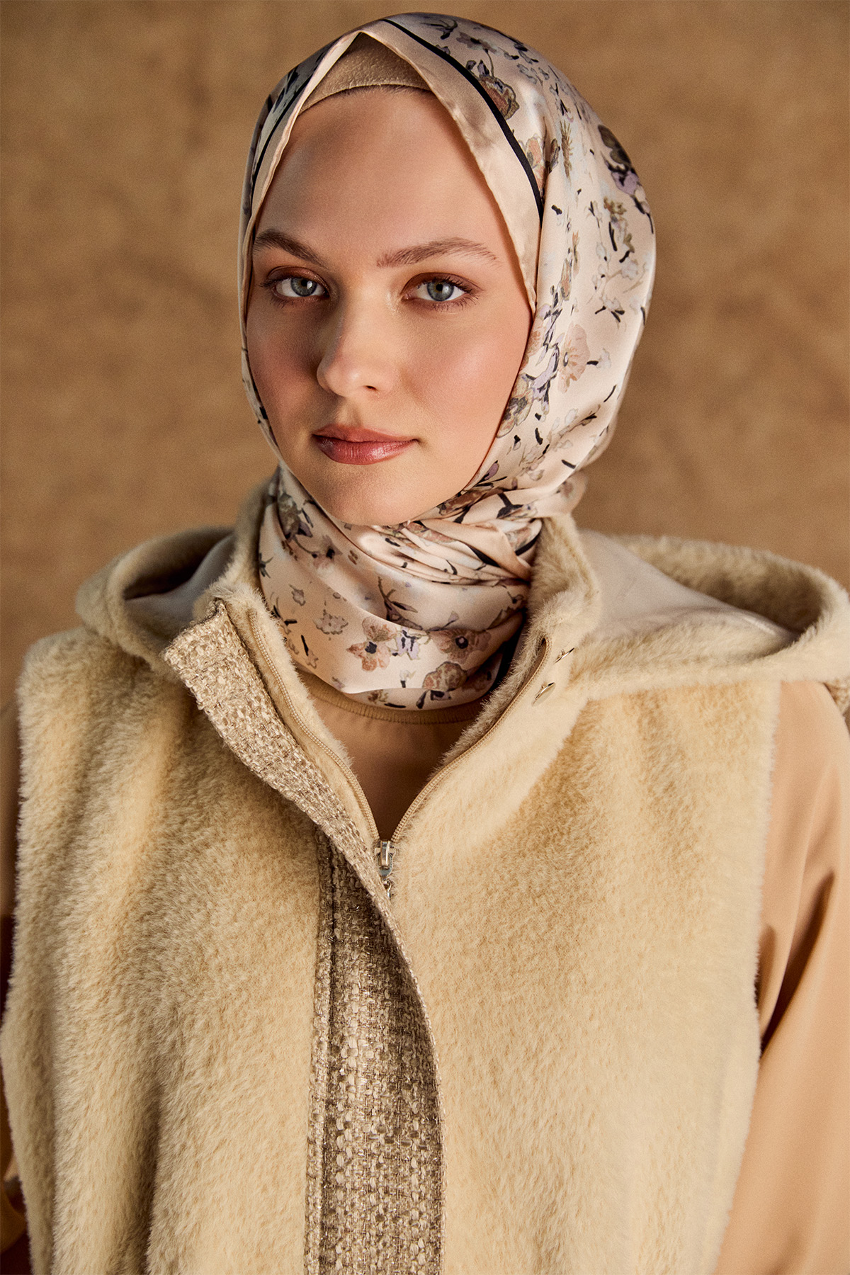 Tüvit Kombinli Stoperli Suni Kürk Yelek