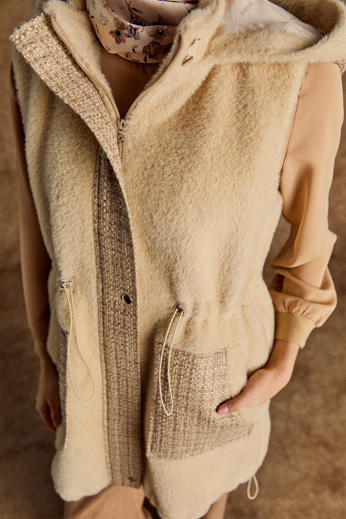 Tüvit Kombinli Stoperli Suni Kürk Yelek