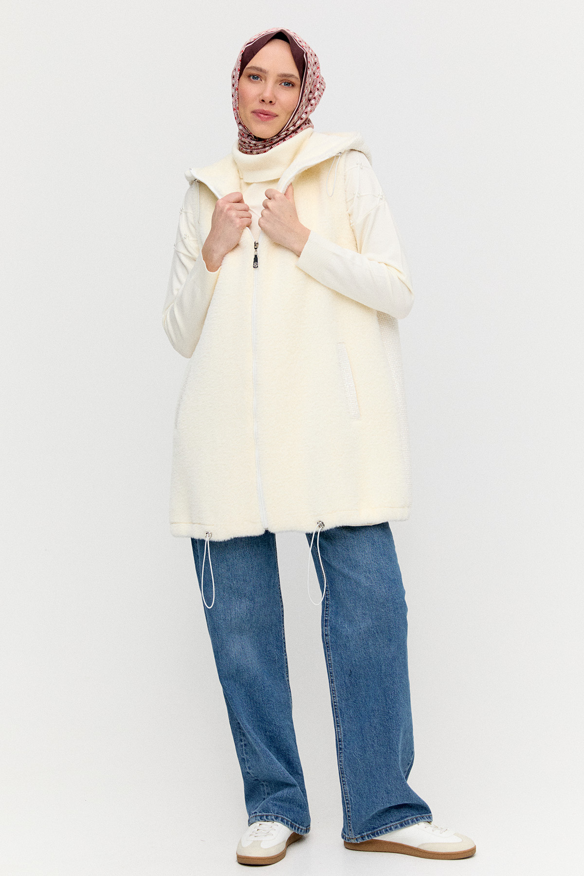 Tüvit Detaylı Peluş Yelek, Tesettür Giyim