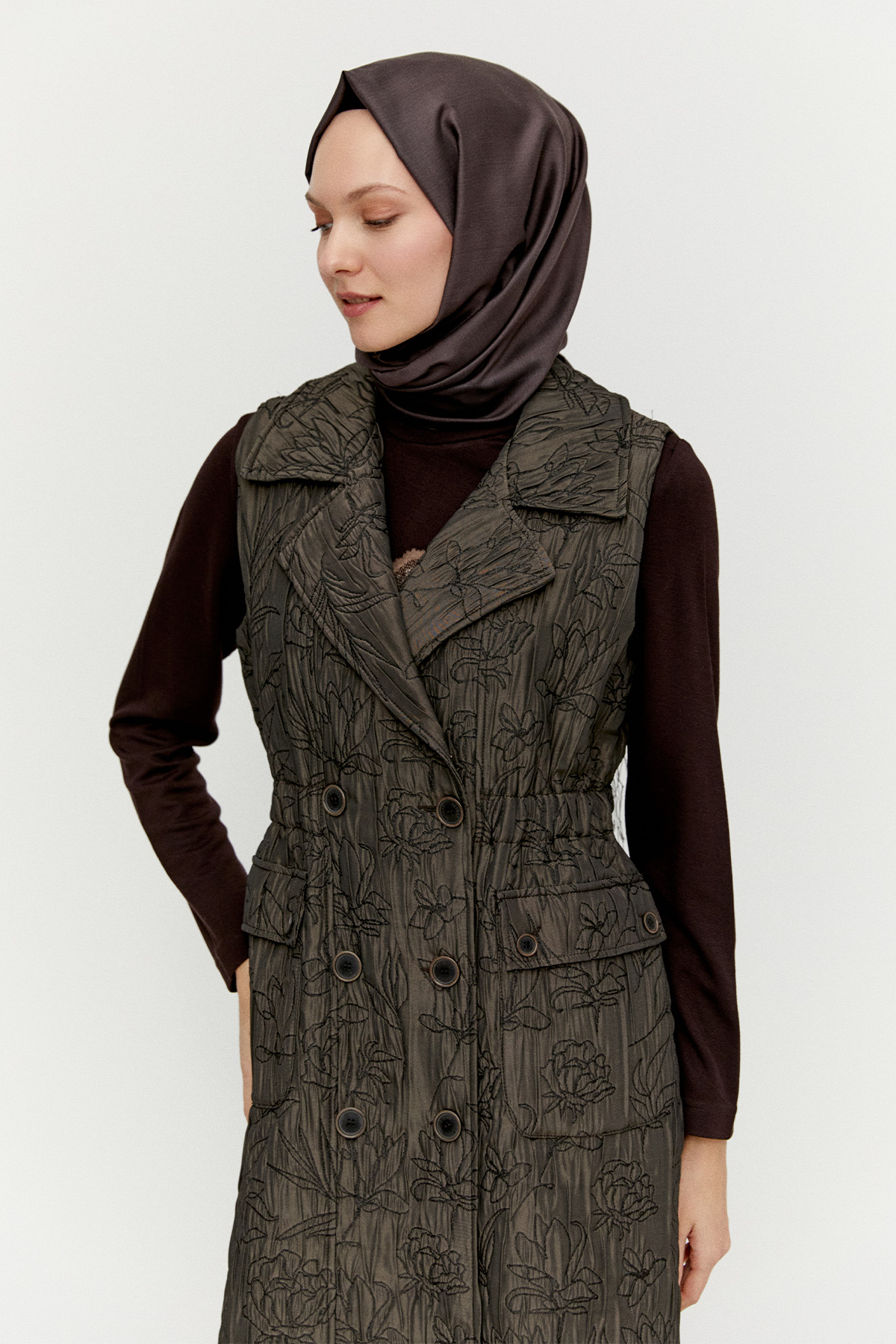 Çiçek Desenli Kruvaze Uzun Yelek