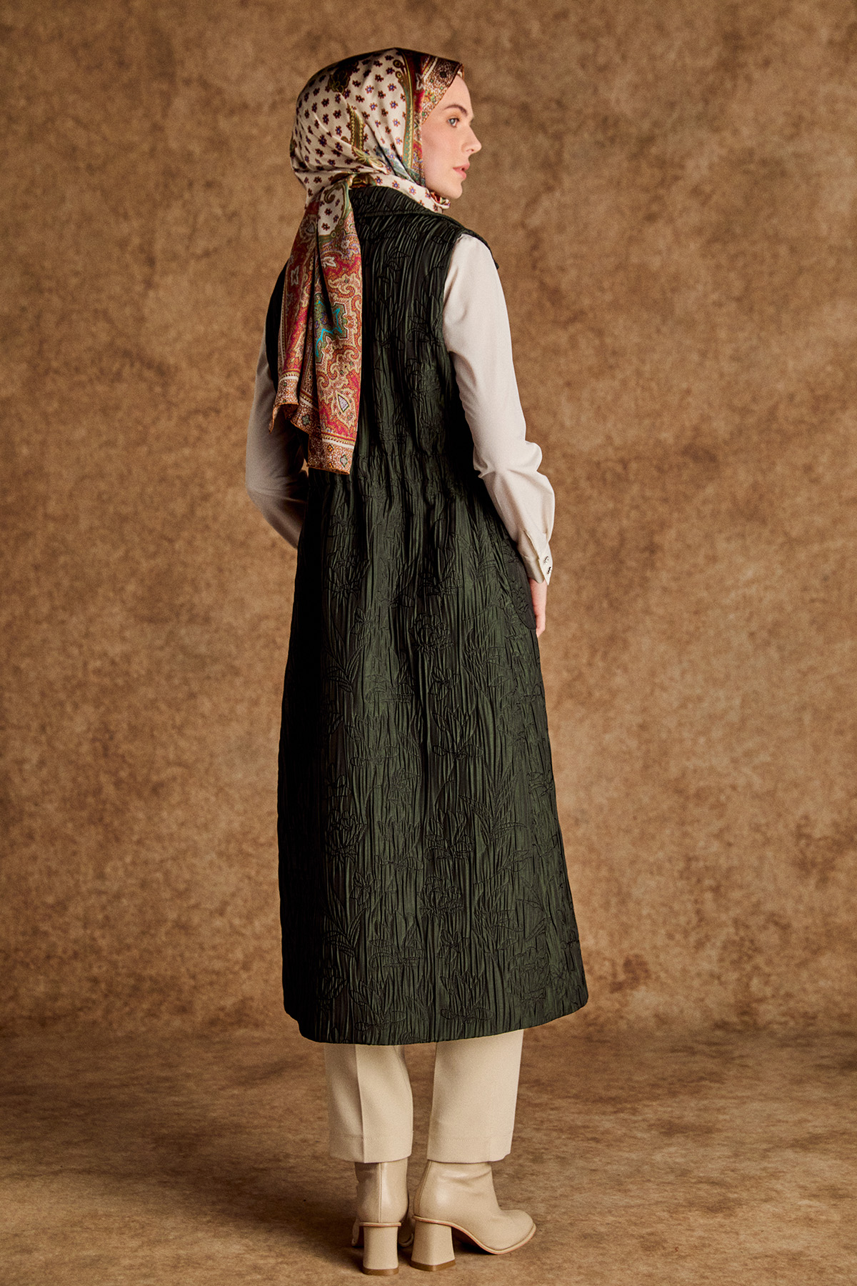 Çiçek Desenli Kruvaze Uzun Yelek