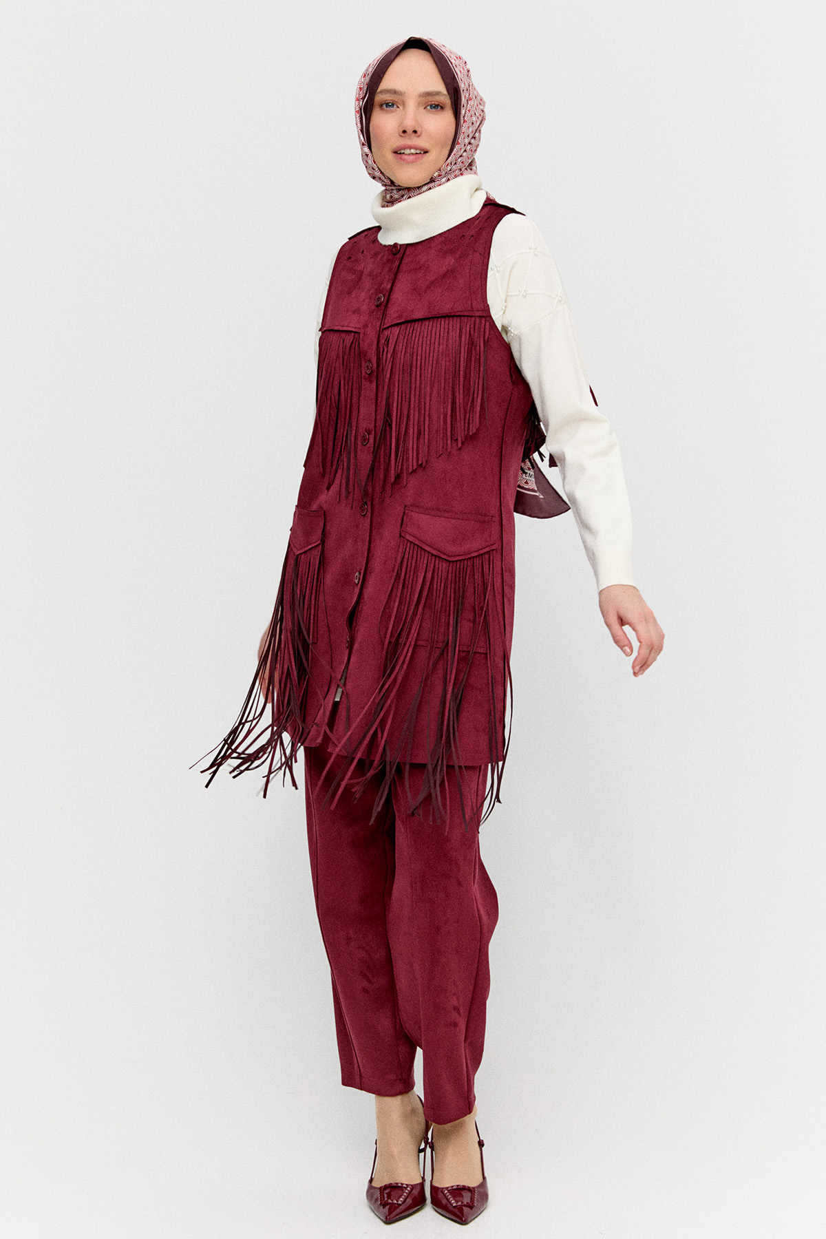 Süet Görünümlü Püsküllü Yelek, Tesettür Giyim