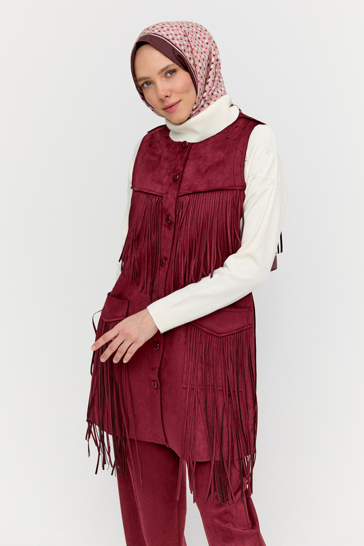 Süet Görünümlü Püsküllü Yelek, Tesettür Giyim