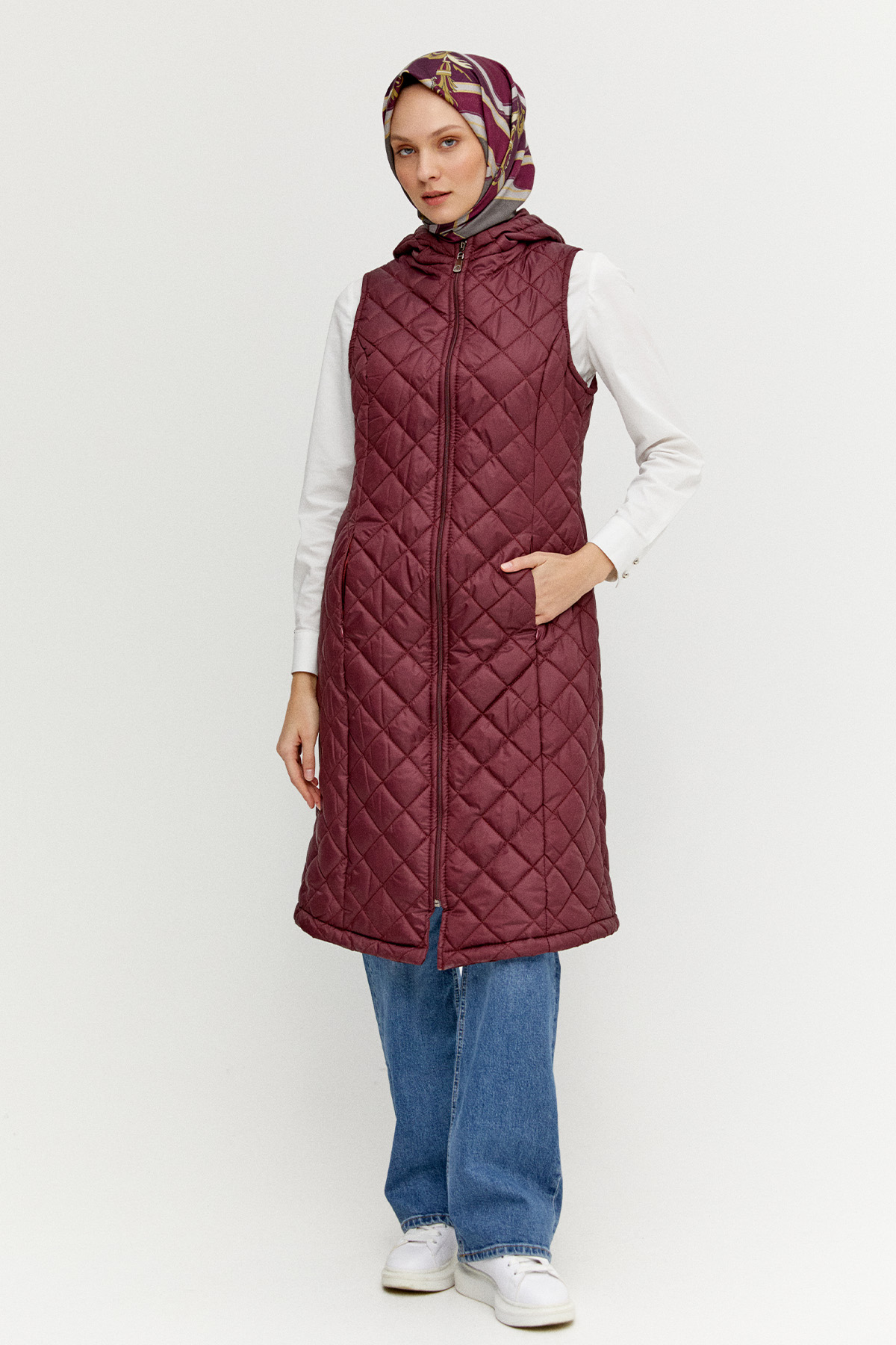 Kapüşonlu Baklava Desenli Kapitone Yelek, Tesettür Giyim