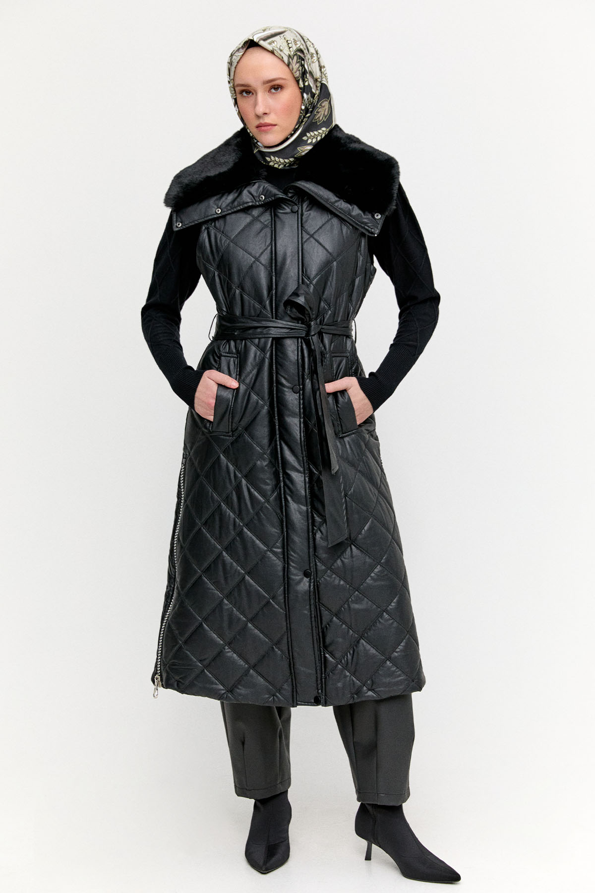 Sabit Suni Kürklü Kapitone Yelek, Tesettür Giyim