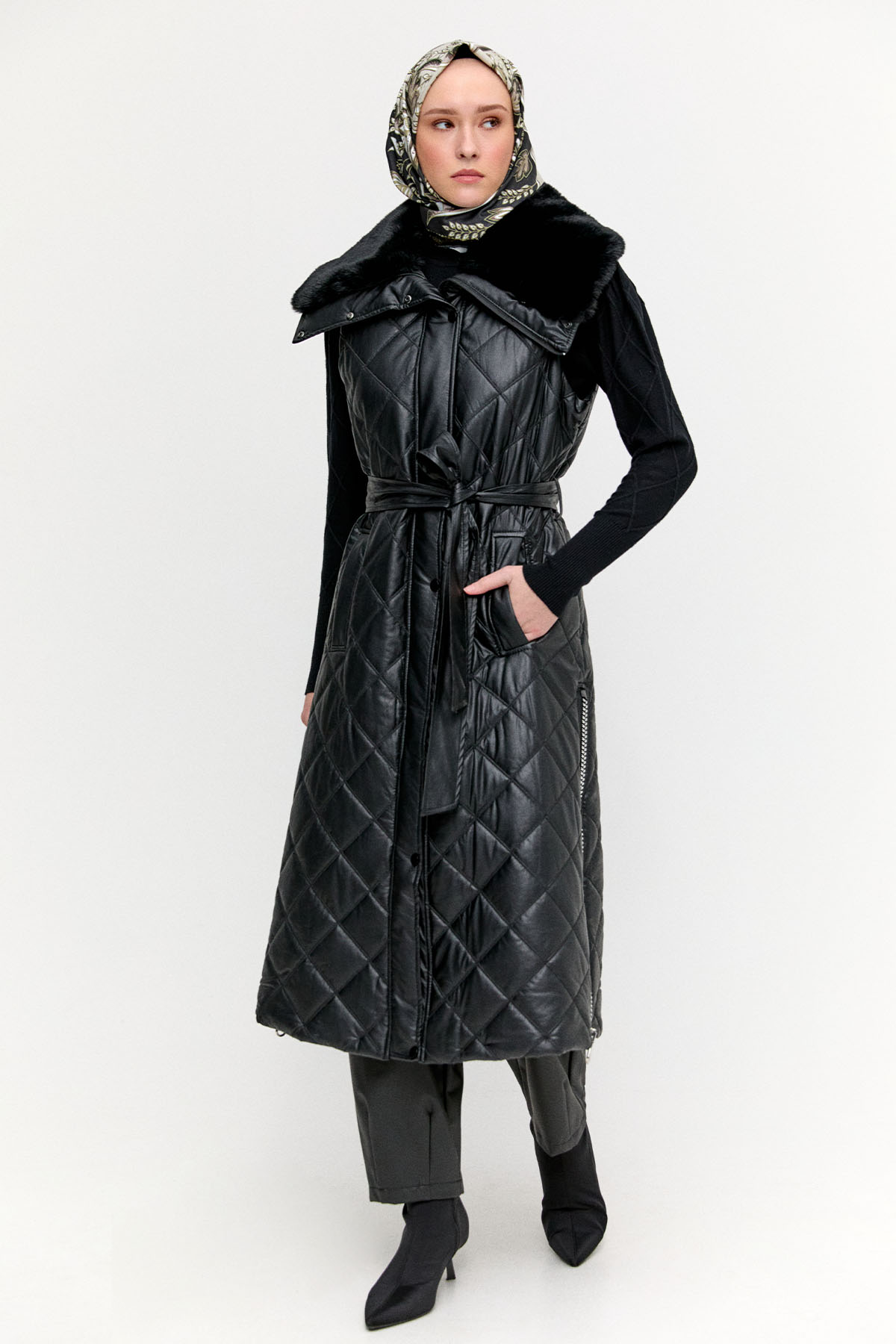 Sabit Suni Kürklü Kapitone Yelek, Tesettür Giyim