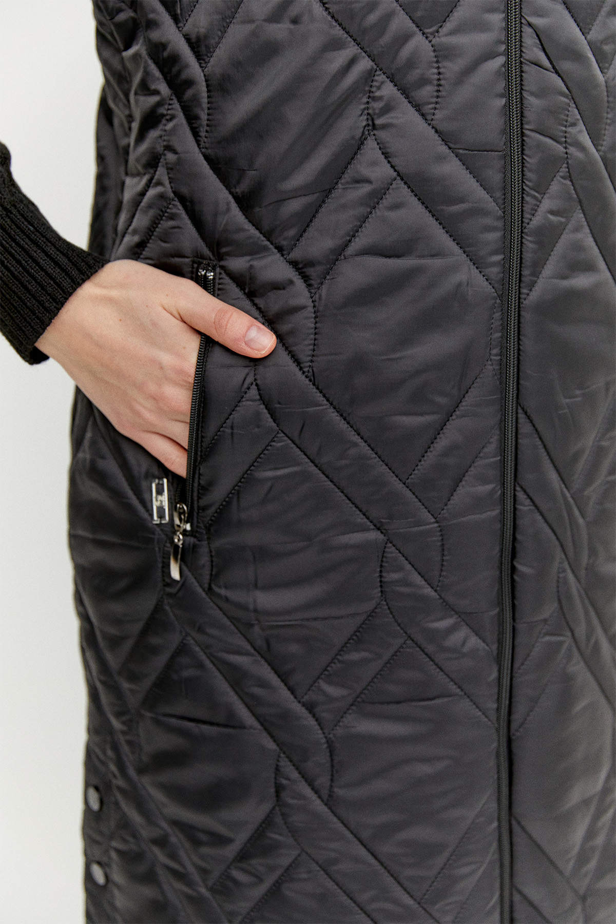 Seyyar Kapüşonlu Desenli Kapitone Yelek, Tesettür Giyim