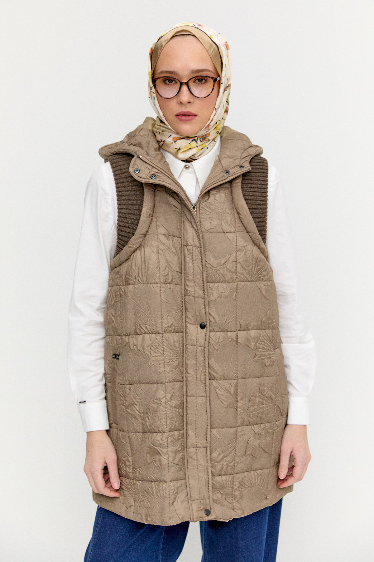 Ribanalı Kapüşonlu Kapitone Yelek, Tesettür Giyim