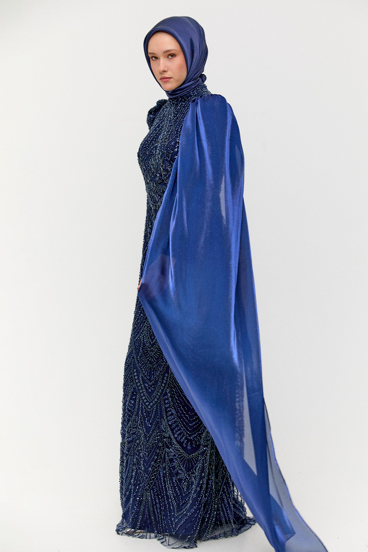 Şifon Detaylı Taş İşlemeli Abiye, Tesettür Giyim