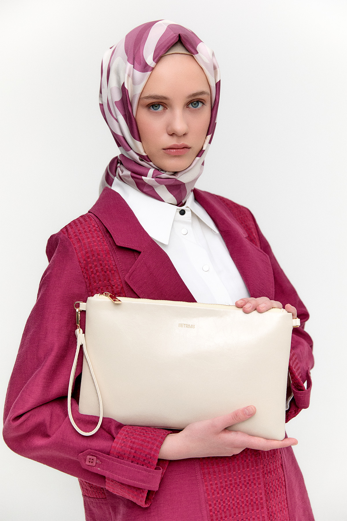 Uzun Zincir Askılı Clutch Çanta, Tesettür Giyim