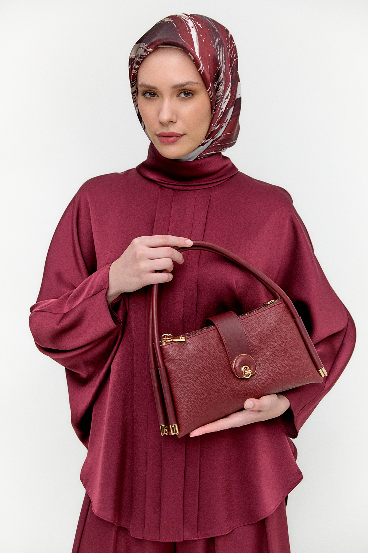 Üç Bölmeli Deri Askılı Çanta, Tesettür Giyim