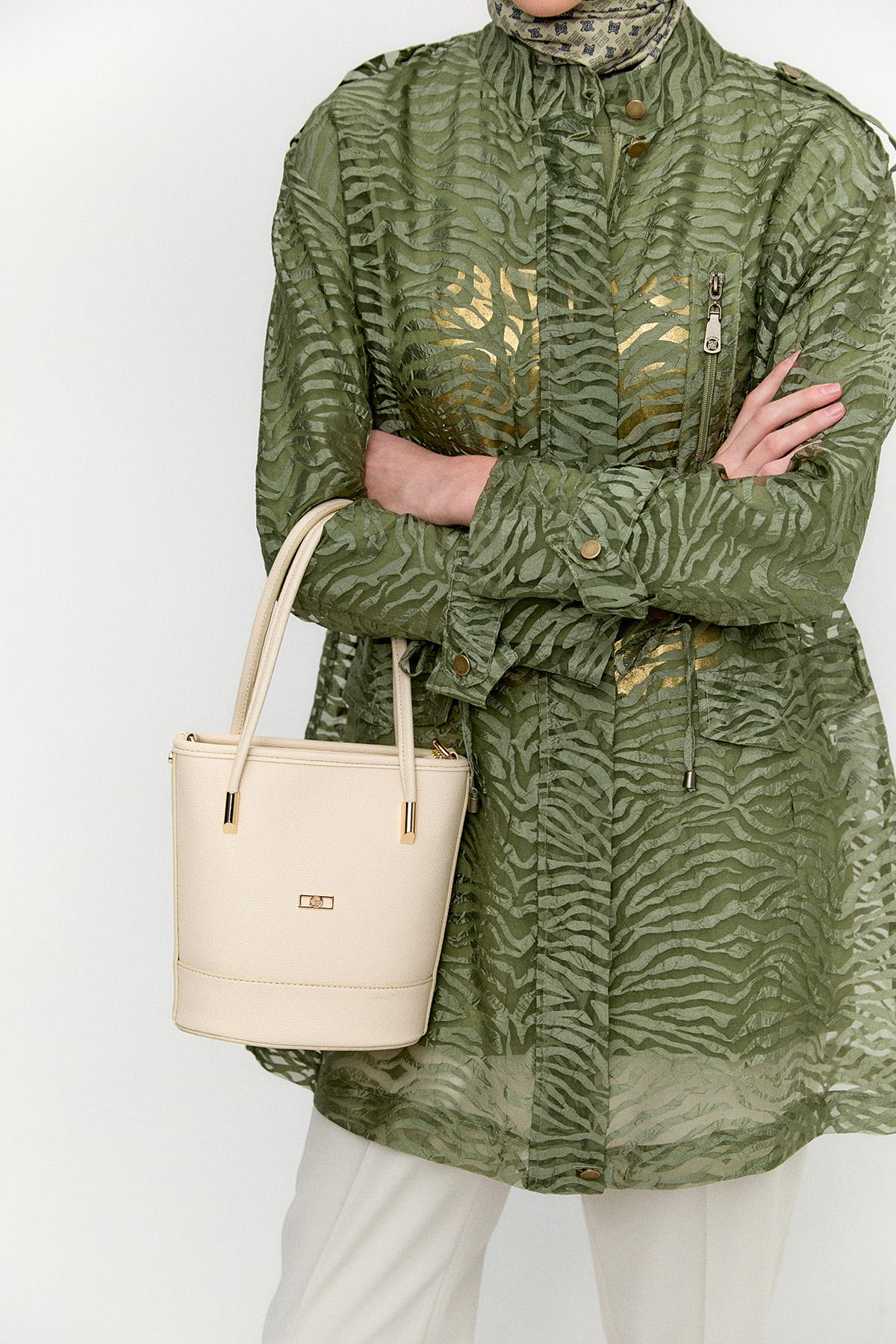 Deri Askılı Kova Çanta, Tesettür Giyim