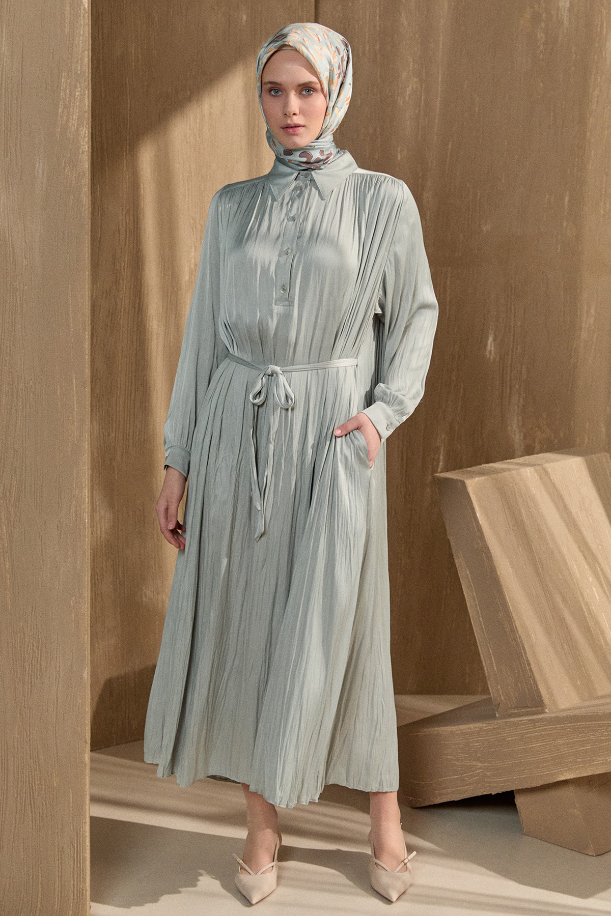 Kırışık Efektli Kuşaklı Elbise, Tesettür Giyim