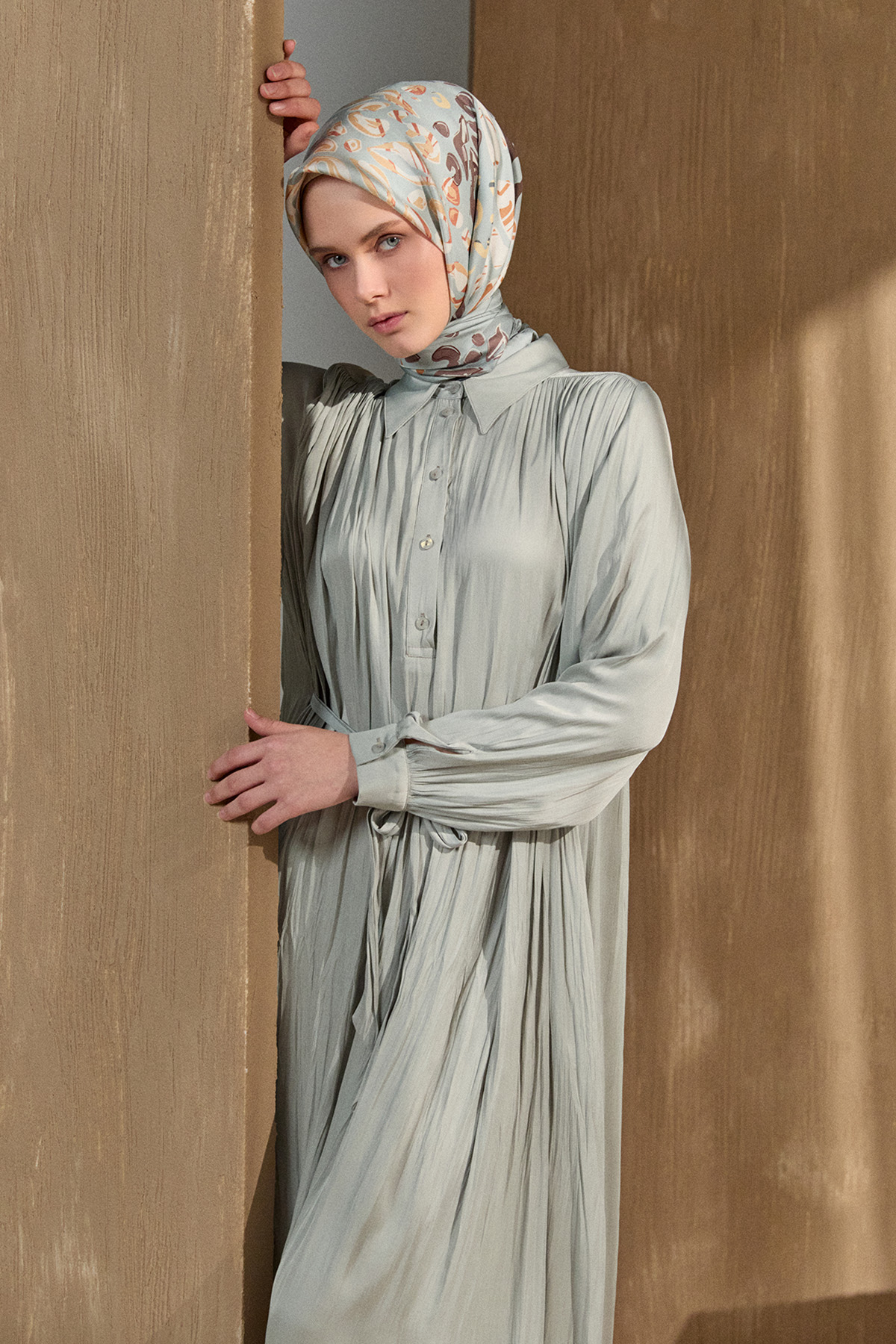 Kırışık Efektli Kuşaklı Elbise, Tesettür Giyim