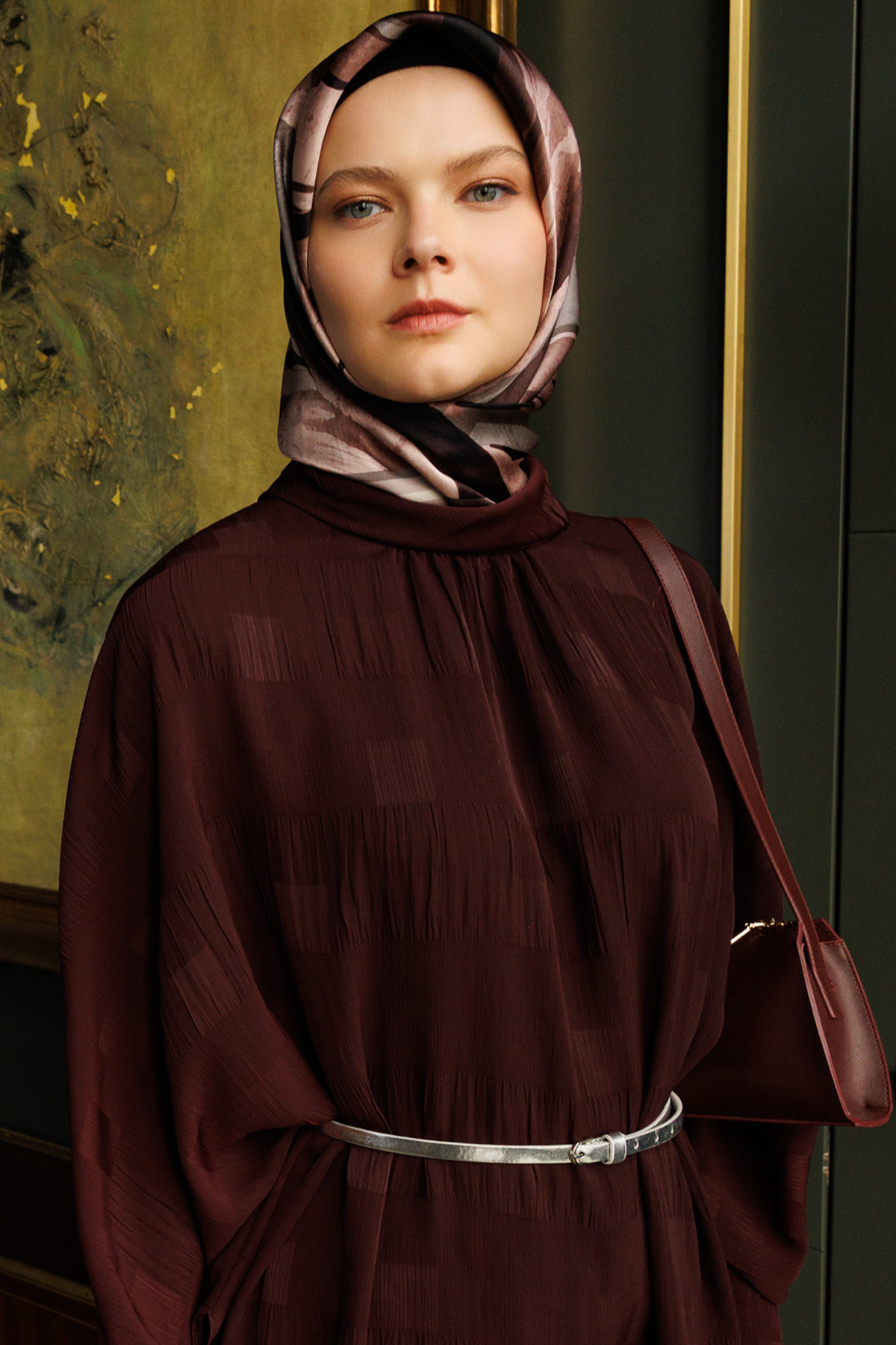 Yaprak Desenli Sura İpek Eşarp, Tesettür Giyim